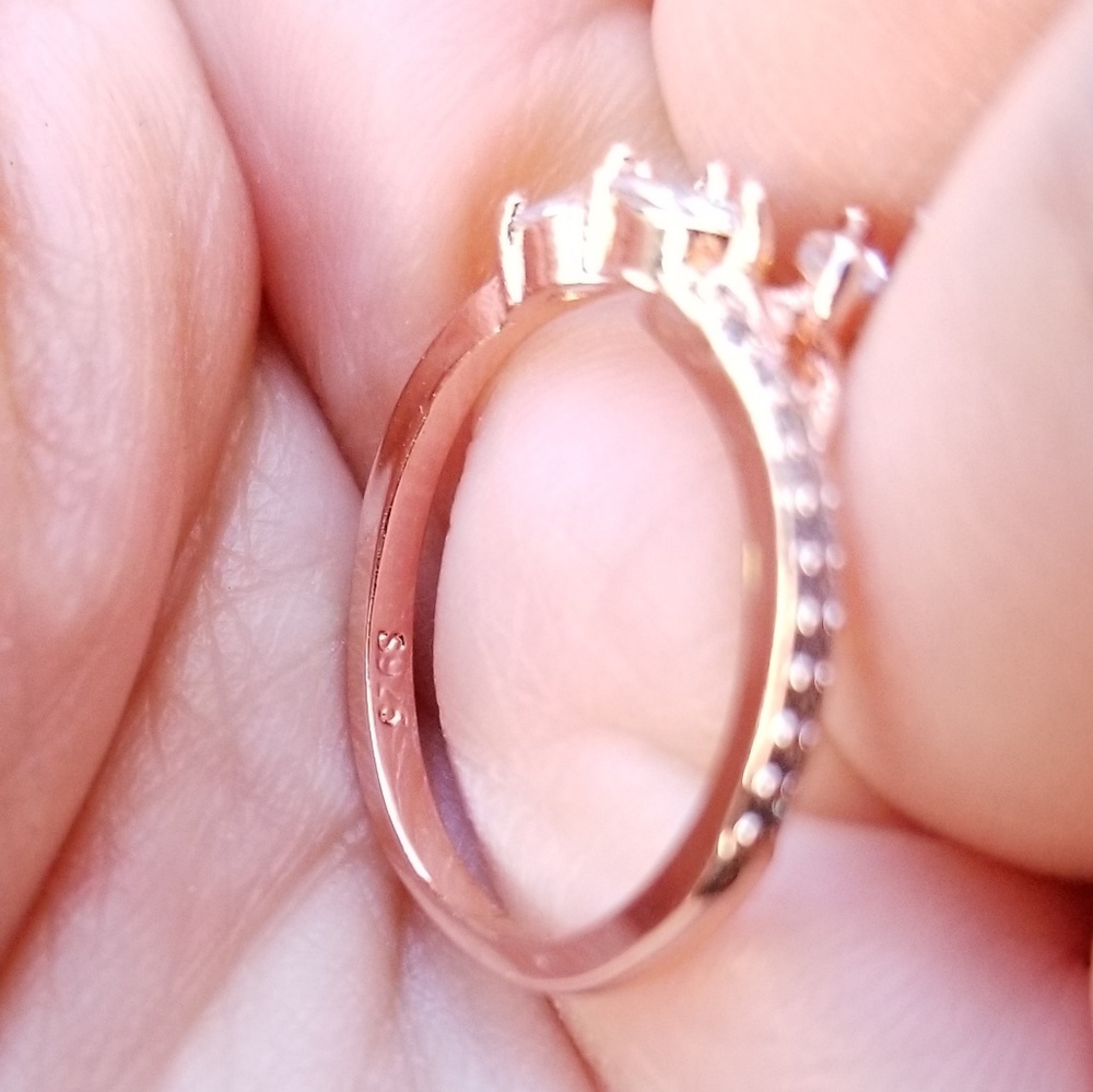 🔥LAST 1🔥NEW DAINTY BOHO CZ LEAF RING - Picture 5 of 6
